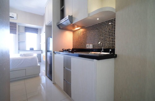 Surabaya Apartment | Nice Studio Connected To Mall At Tanglin Supermall Mansion Apartment