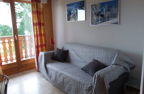 Thollon-les-Memises Apartment | Nice Studio between Sky and Lake