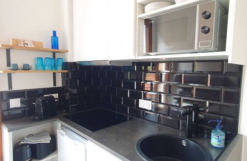 Velizy-Villacoublay Apartment | Nice studio in the city center 20 minutes from Paris