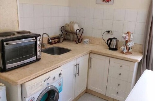 Al Mamsha El Seyahi Apartment | Nice Studio in Elegant Compound