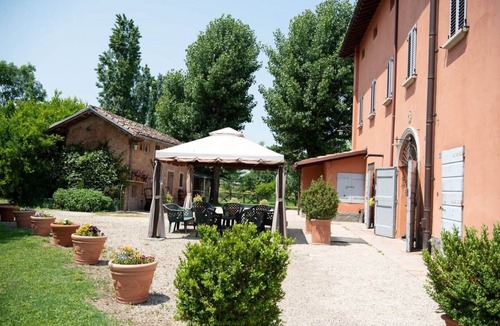 Valsamoggia House | Nice studio, in the countryside, parking, monthly rents