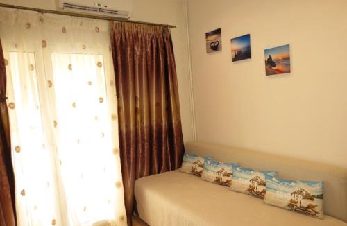 Palaio Faliro Apartment | Nice studio next to the sea