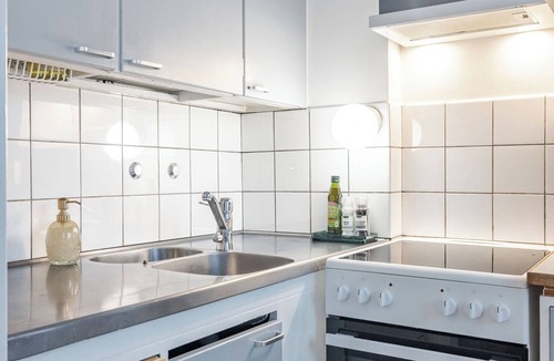 Lahti Apartment | Nice Studio with Balcony in the Center