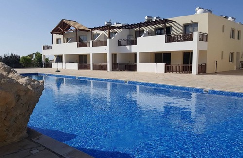 Peyia Town Apartment | Nice studio with shower room, full kitchen, poolside, FREE WIFI