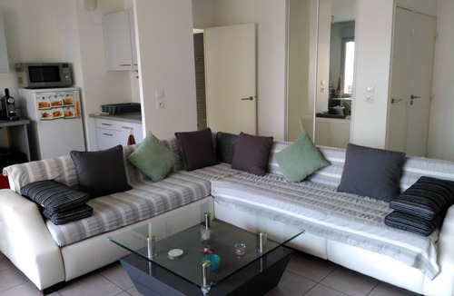 Saint-Priest Apartment | Nice very bright apartment F3 of 62.5 m² with private parking