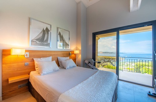 Cote d'Azur- French Riviera Villa | Nice villa completely renovated