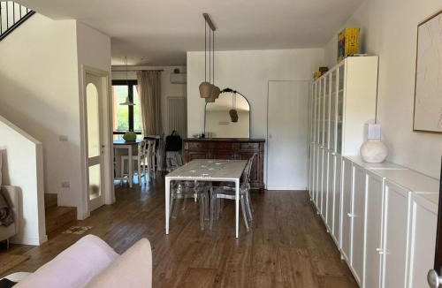 Fermignano House | Nice villa with pool and garden