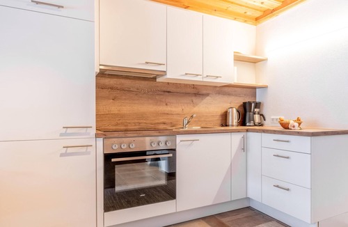 Hinterthal Apartment | Nicely furnished and spacious studio