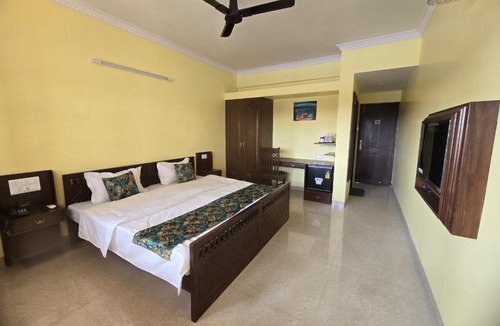 Cavelossim Hotel | Nico's