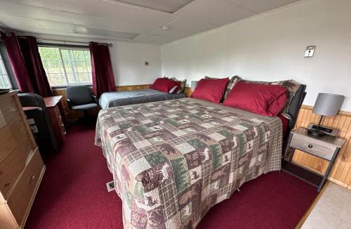 Copperville Hotel | Nicolai's Mine Camp