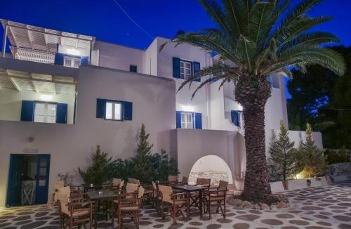 Logaras Apartment | Nicos Studios & Apartments