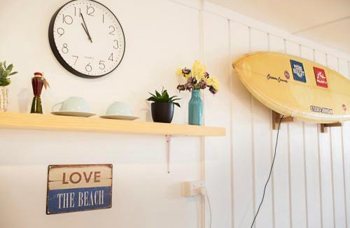Coopers Beach House | Nigel's Crib - Coopers Beach Holiday Home