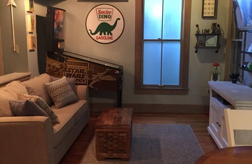 Eureka Springs Historic District Apartment | Night Owl (B) in Downtown Eureka! (optional paid parking upon request)