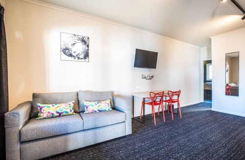 Clayton Hotel | Nightcap at Monash Hotel