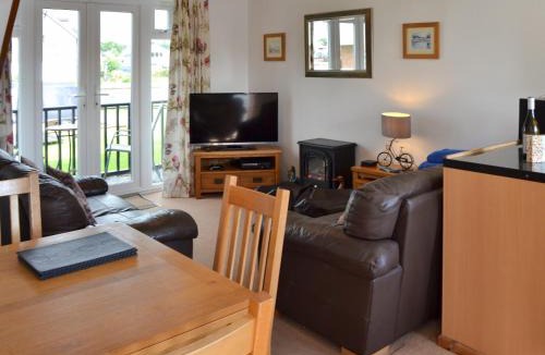 Wroxham House | Nightingale