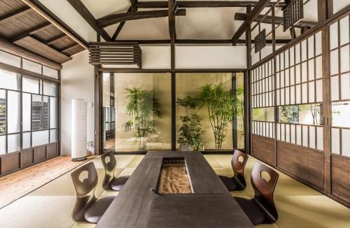 Suruga Ward House | Nihon Iro