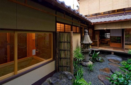 Kamigyo House | Nijo Garden Villa - a beautiful traditional Japanese machiya house