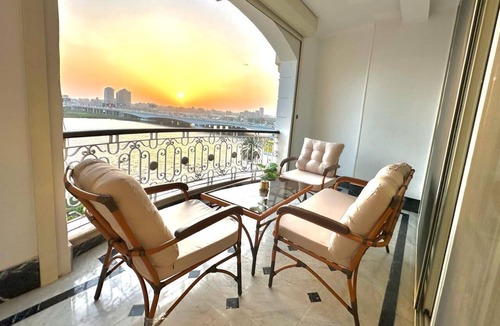 Ad-Darb al-Ahmar Apartment | Nile view appt, Cornish al Nile