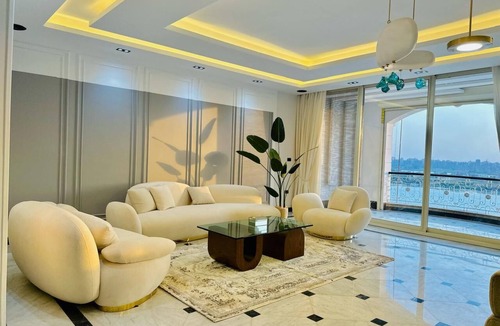 Ad-Darb al-Ahmar Apartment | Nile view appt, Cornish al Nile