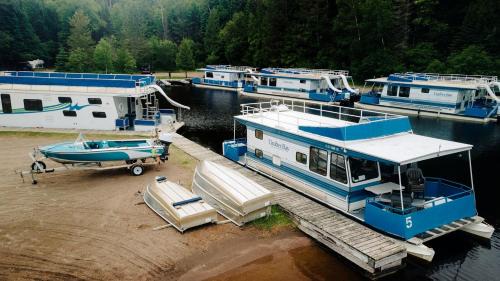 Babbitt Boat Rental | Nimble Angler’s Two-Sleeper Houseboat with Water Slide and 360° Fishing Access Near Babbitt, MN