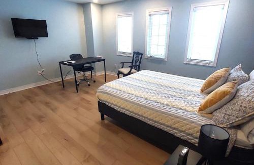 Guelph House | Nimo Homestay
