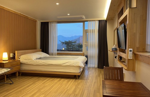 Boeun Hotel | Nine Valley Park