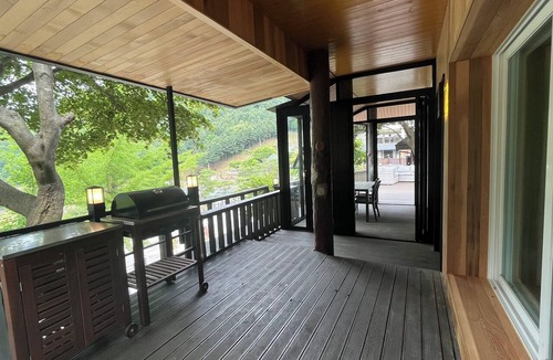Boeun Hotel | Nine Valley Park