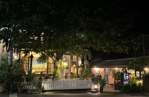 Luye House | Ninth Great-uncle