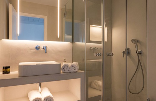 Spetses House | Niriides Guesthouse