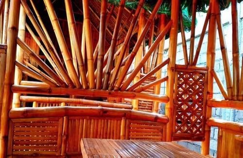 Moalboal House | Nirvana bamboo house/private cr