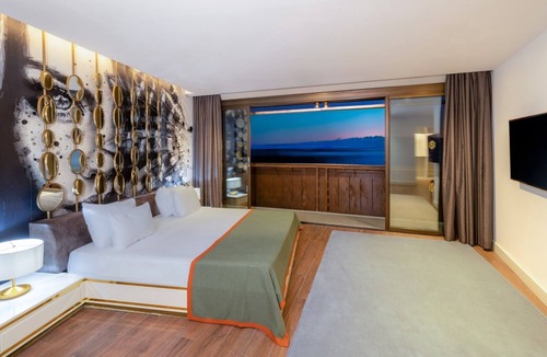 Lara Hotel | Nirvana Cosmopolitan