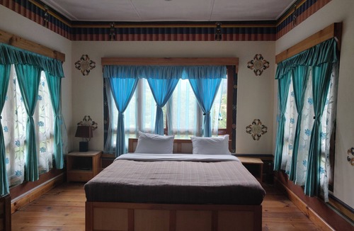 Paro Hotel | Nirvana Lodge