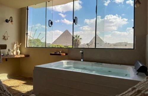 Al Haram House | Nirvana pyramids & city view