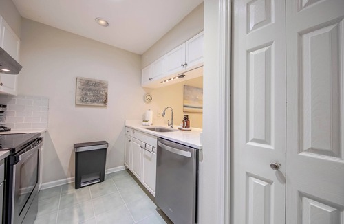 Cassine Village House | Nirvana30A at Seagrove Beach, 30A 2 min walk to the beach - family friendly home
