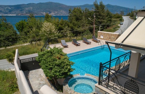 Volos Apartment | NisoVillas