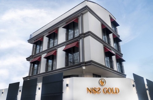 Eski Lara Apartment | Niss Gold