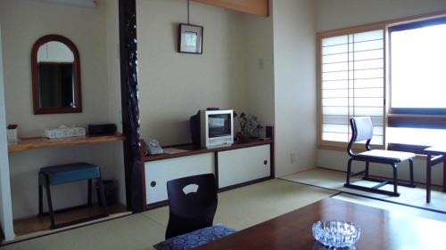 Futami Hotel | Nisshokan