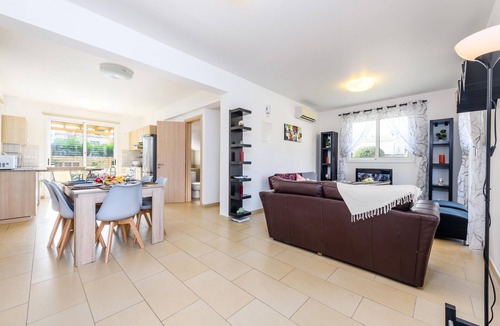 Ayia Napa Villa | Nissi Gardens Villa - 3 bedroom sunny villa with beautiful garden