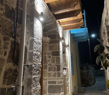 Mandraki Apartment | Nisyrian Memories- Traditional wood & stone house