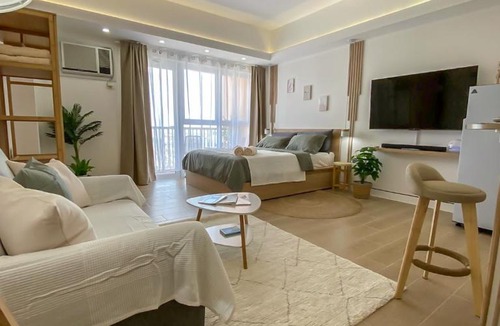 Pinagsama Apartment | nJoy! BOHO Luxury at Venice Grand Canal