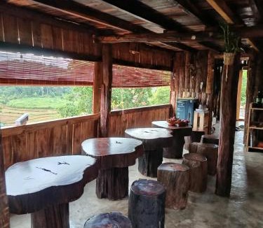 Mang Yang Cabin | nnnn