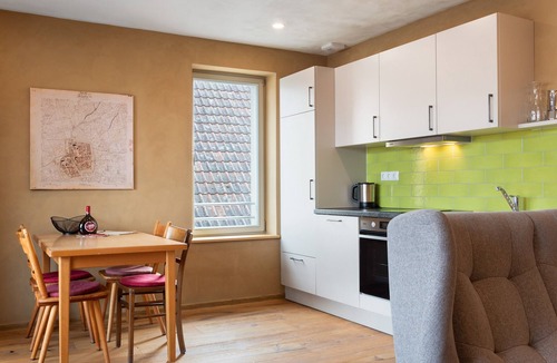Iphofen Apartment | No.1 Apartment "BioBausewein" – with Private Terrace and Wi-Fi