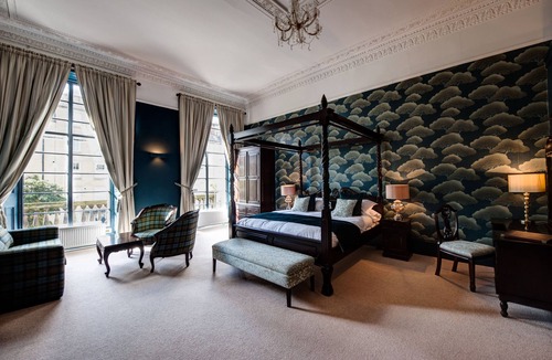 Leith Hotel | No 11