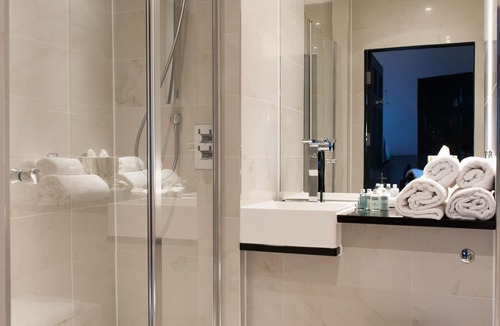 Leith Hotel | No 11
