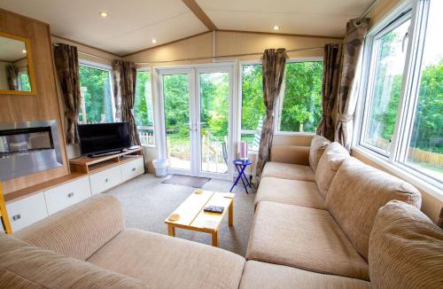 Hastings Resort | No 27 Coghurst Hall Hastings