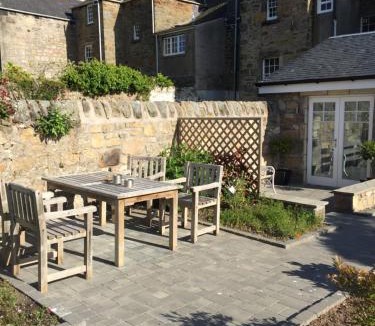 St. Andrews House | No 5 Pilmour