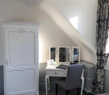 Landivy Bed & Breakfast | No 6 B&B