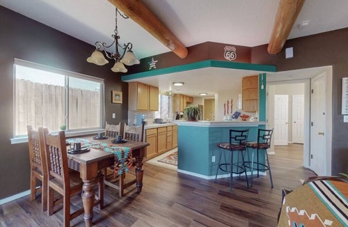 Nor Este House | NO ABB Service FEE - SW Charm 4Br3B in NE Heights!