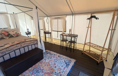Salmon Bed & Breakfast | No Fees! Riverfront Glamping Tent on Mini Donkey Ranch!