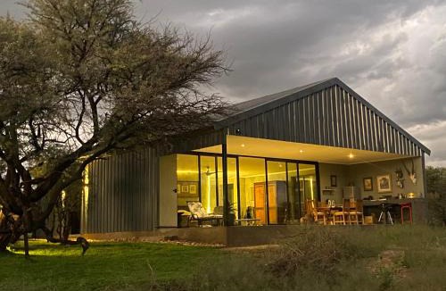 Windhoek House | No prop